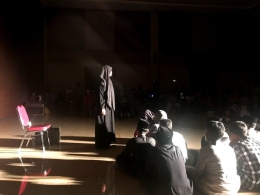Image: Antusiasme kaum Milenial dan Gen Z dalam Festival Teater Islam Dunia (by Merza Gamal)